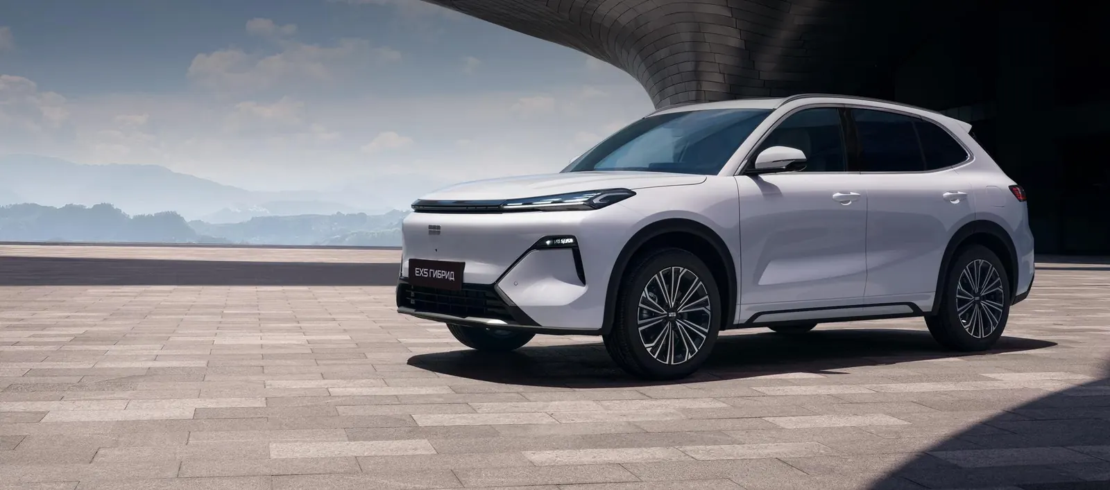 Geely EX5 Гибрид
